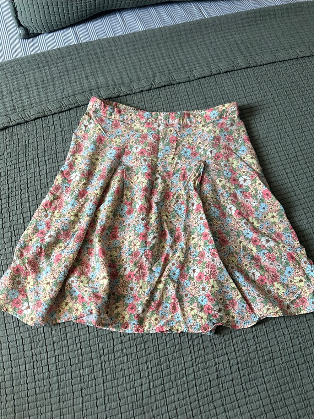 Ripcurl Floral A-Line Women’s Skirt in Multicolor